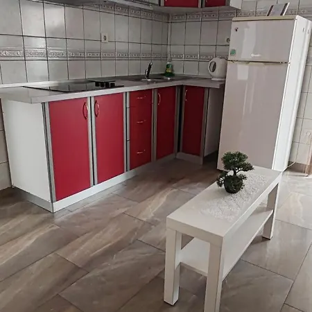 Zara Apartment *